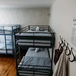 Saintlo Ottawa Jail Hostel